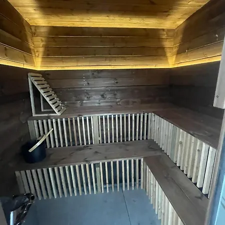 Les Rouardes Bed & Breakfast