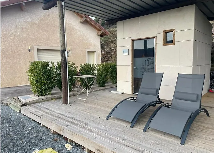 Les Rouardes 3* Sainte-Croix-en-Jarez
